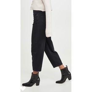 Levi's black balloon Jean